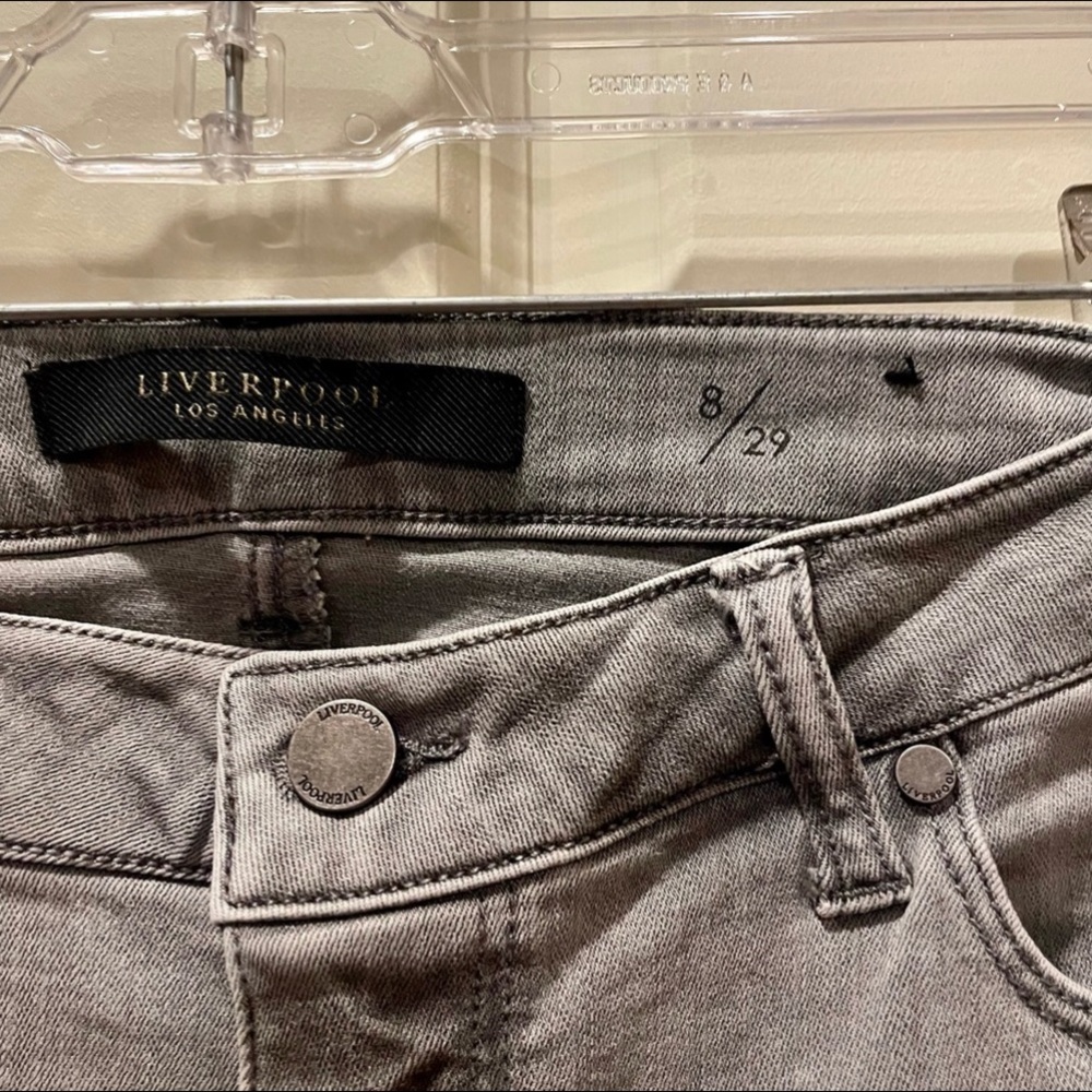 Liverpool Capri stretch jeans in charcoal, Sz 8. SOFT, great condition.